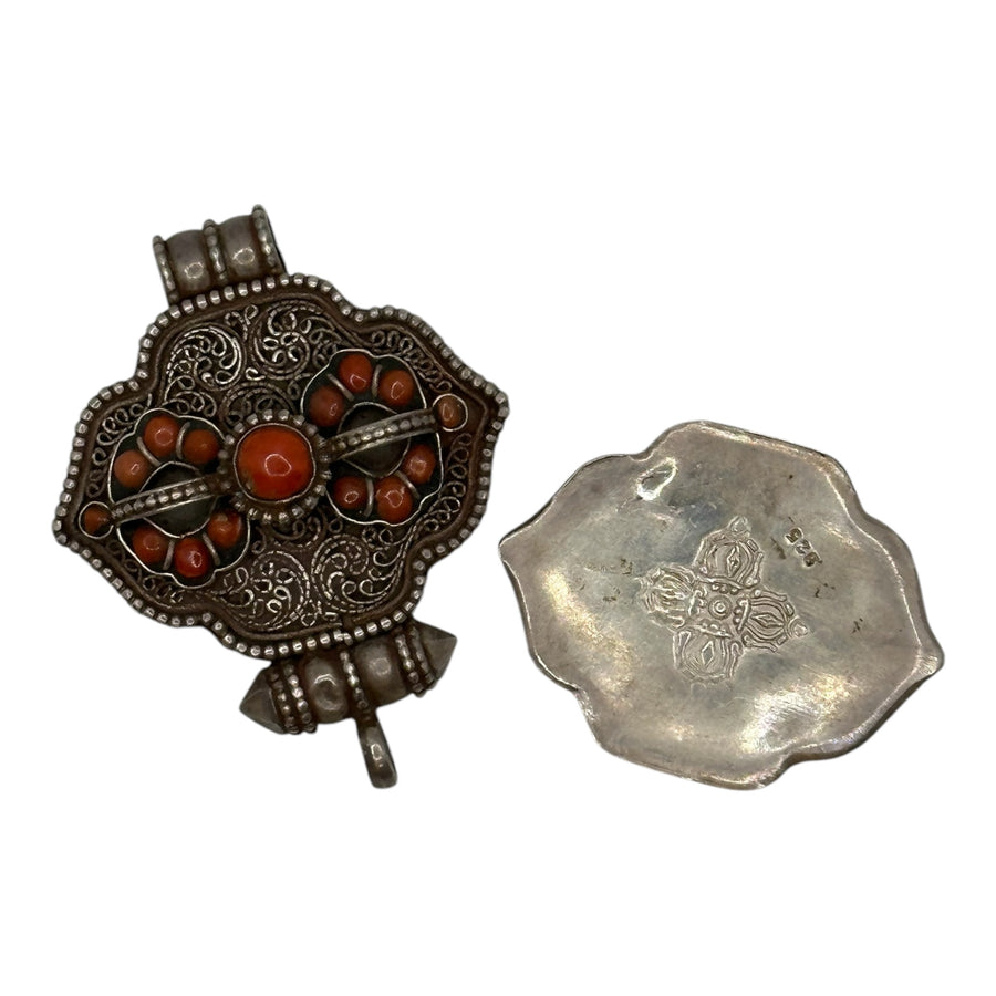 Handmade Tibetan Sterling silver Travel amulet pendant with Dorjee
