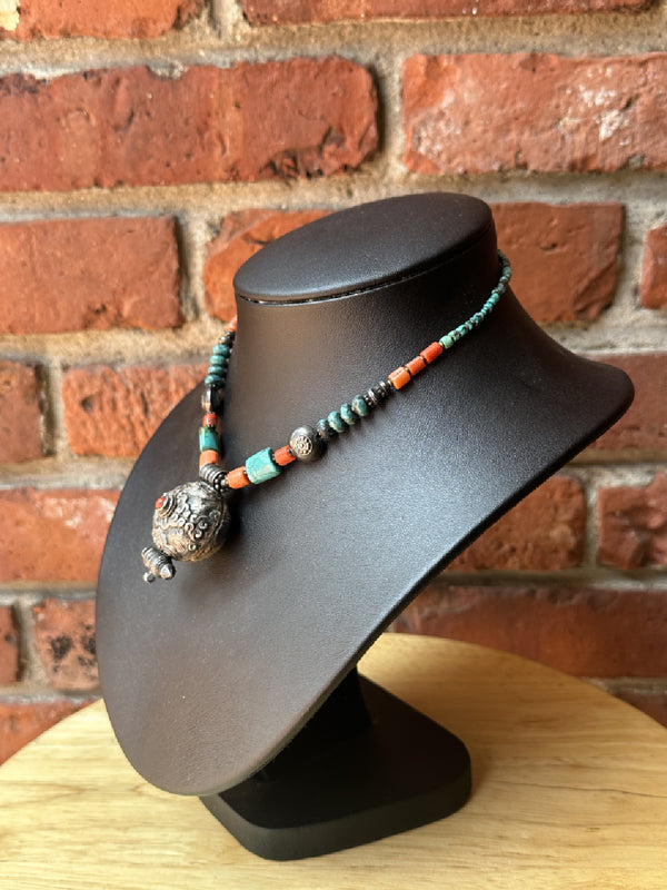Tibetan old silver amulet necklace - Tibet Arts & Healing
