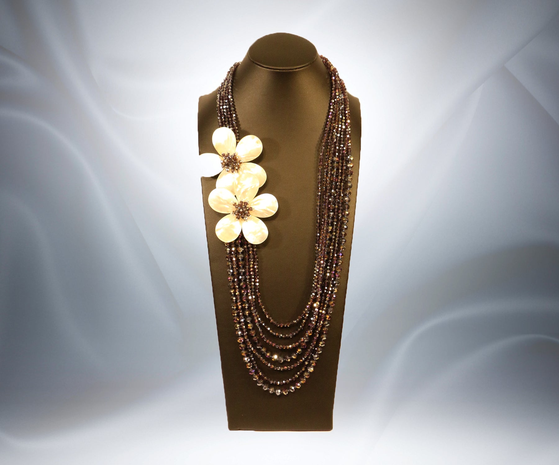 Mother of Pearl flower Necklace - Tibet Arts & Healing